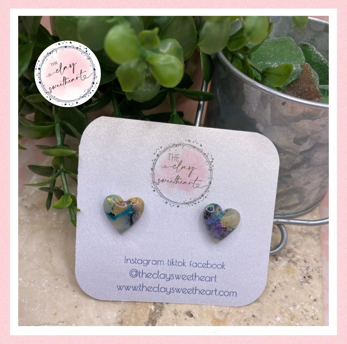 2802 Polymer clay stud earrings