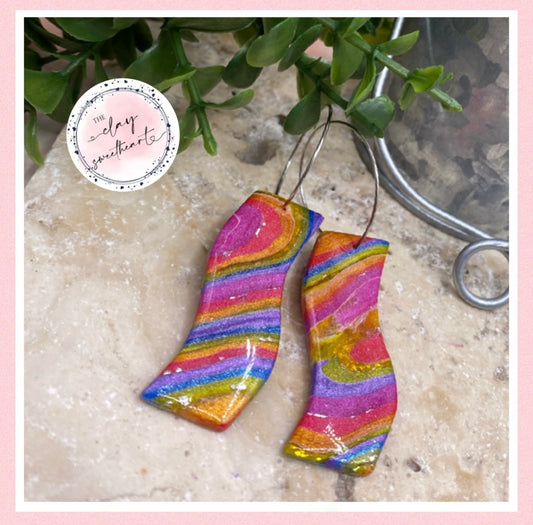 2632 Polymer clay rainbow hoop earrings