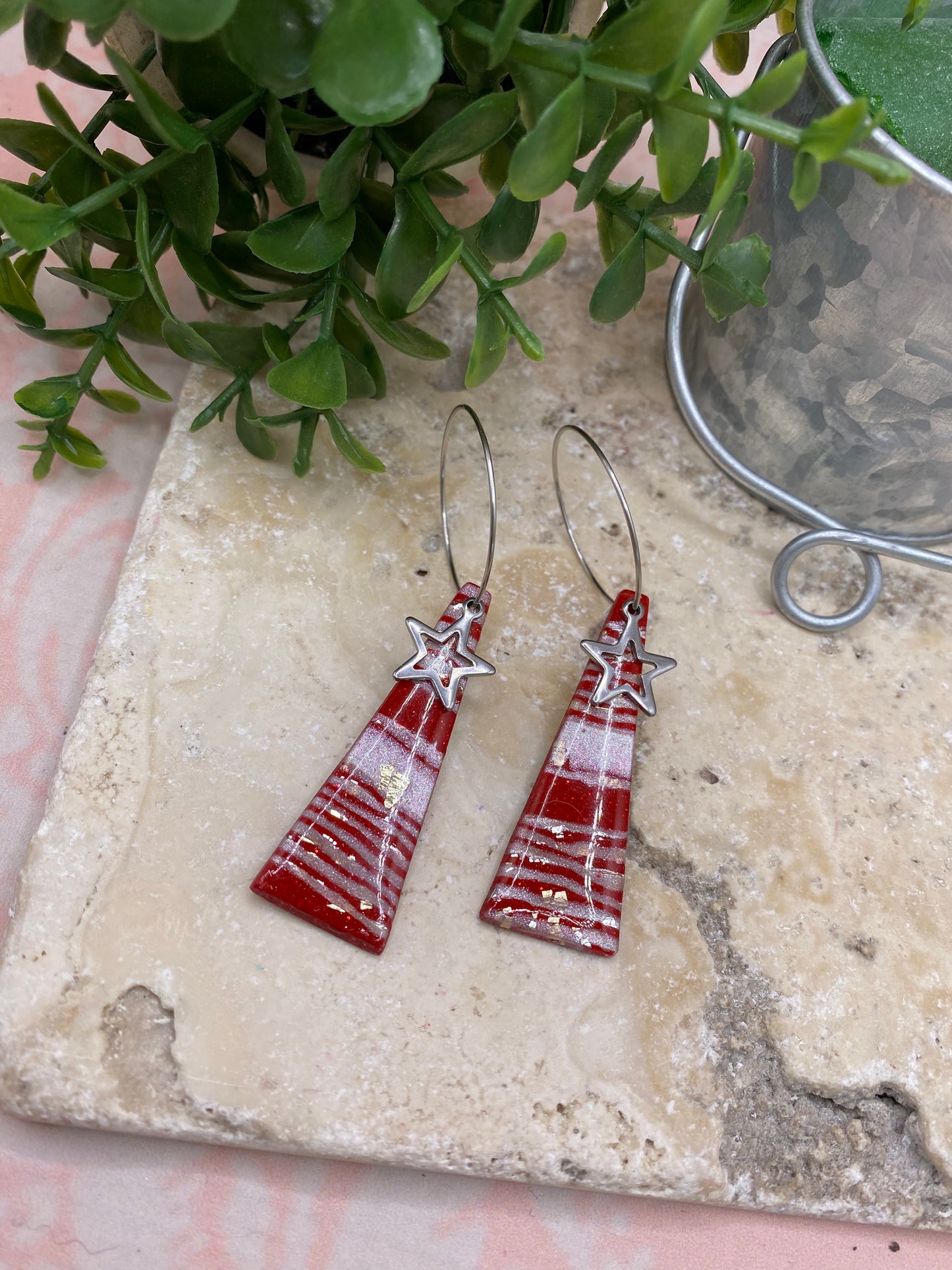 2512 Christmas candy cane earrings