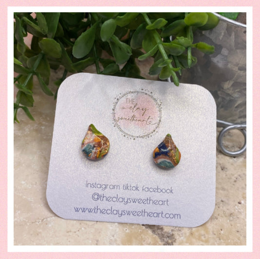 2793 Polymer clay stud earrings