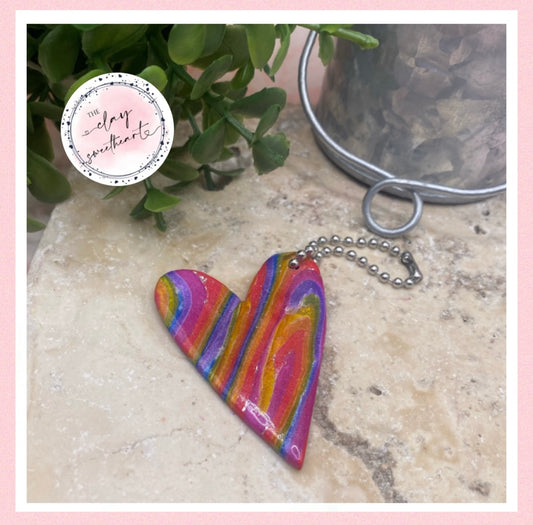 3000 polymer clay rainbow heart keychain